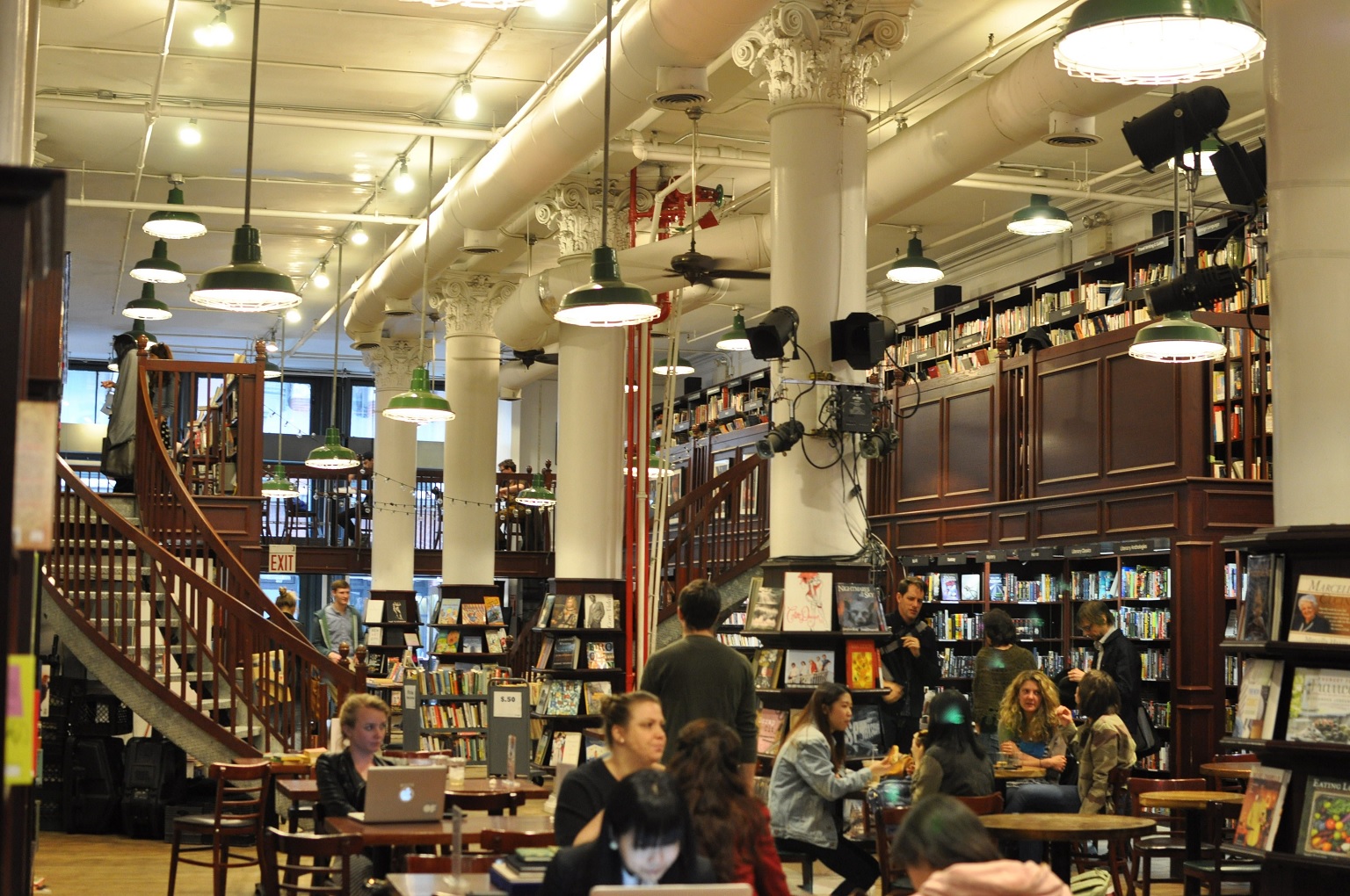 housing works bookstore cafe nyc 03.jpg